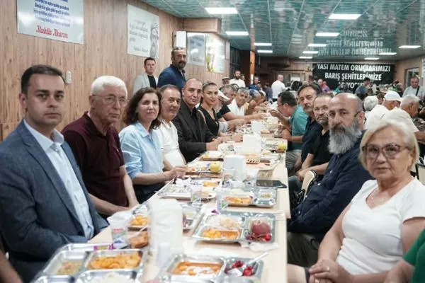 Başkan Kotan, Muharrem Ayı Lokmasını Vatandaşlarla Paylaştı
