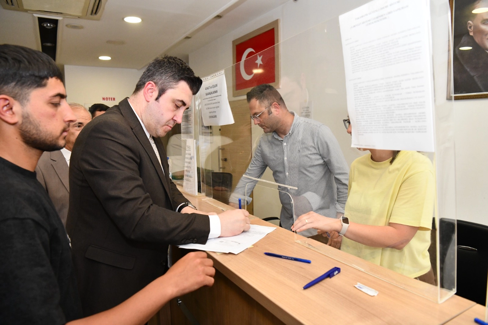 CHP Edirne Delegelerinden Olağanüstü Kurultay İçin İmza Adımı