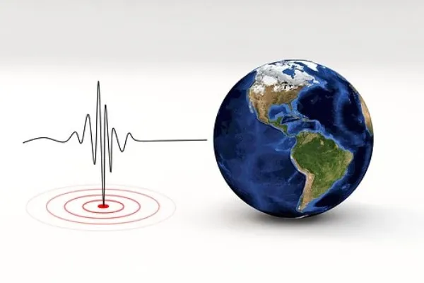 Filipinler’de 6.5 Şiddetinde Deprem Oldu