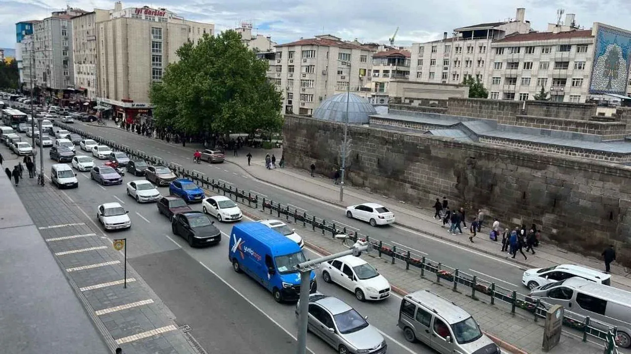 İkinci El Araç Alımında Yapay Zeka Risk Haritası: Kayseri Hangi Kategoriye Giriyor?