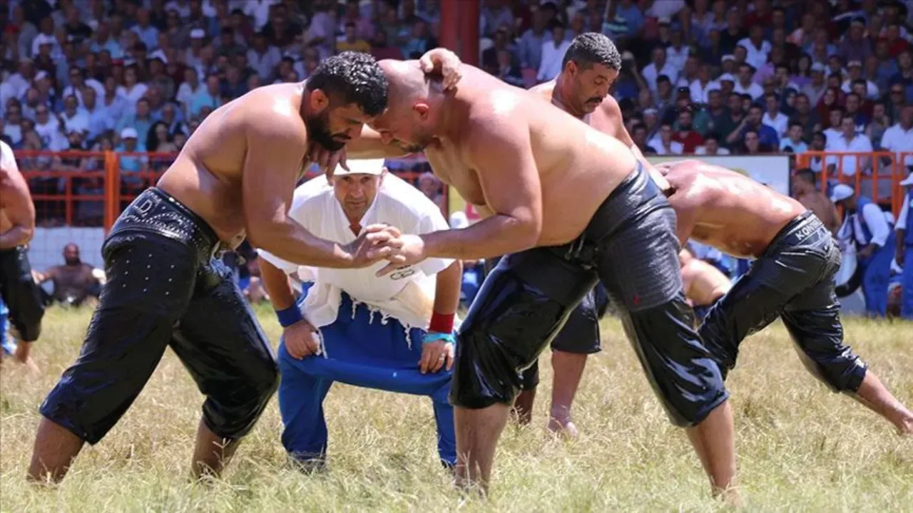 665. Tarihi Kırkpınar Yağlı Güreşleri Hangi Kanalda? Altın Kemer Yarışı Başladı