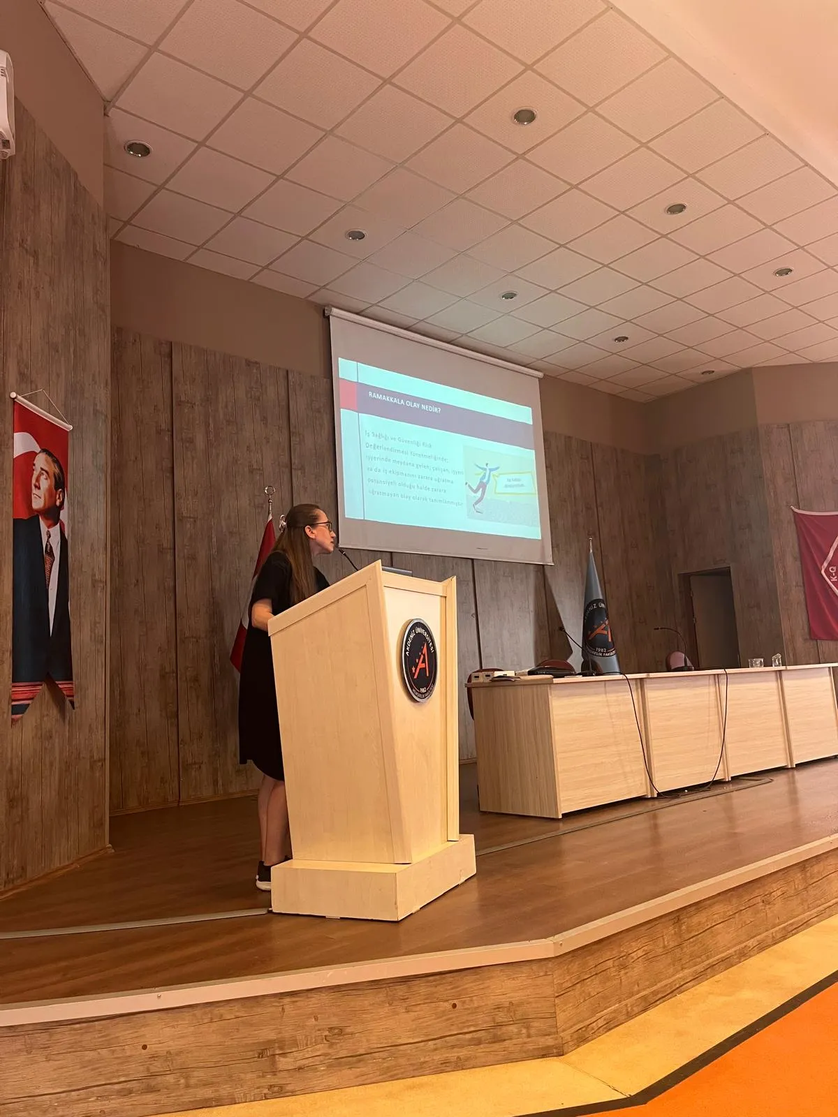 Akdeniz Üniversitesi’nde Temel İş Sağlığı ve Güvenliği Eğitimi Düzenlendi