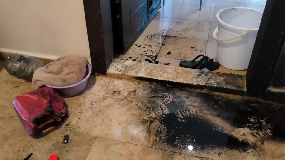 Antalya Kepez’de dehşet: Eski sevgilisinin kapısını benzinle ateşe verdi