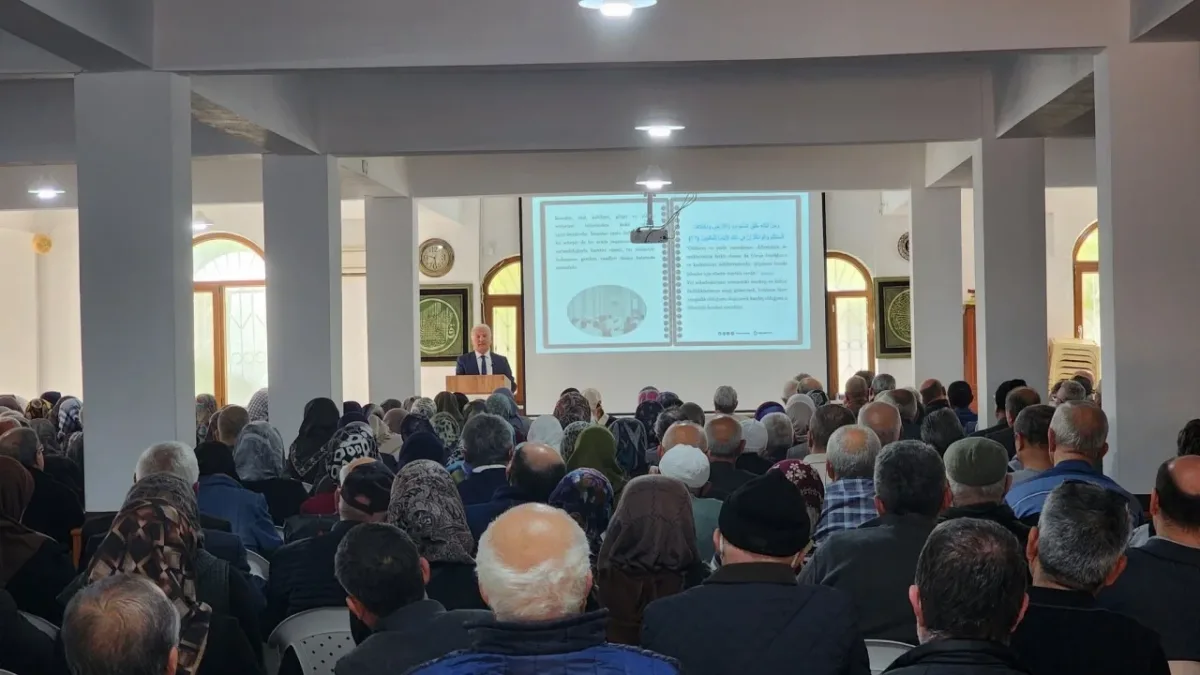Antalya İl Müftülüğü'nden Umre Yolcularına Kapsamlı Bilgilendirme Semineri - Detay Görsel 2
