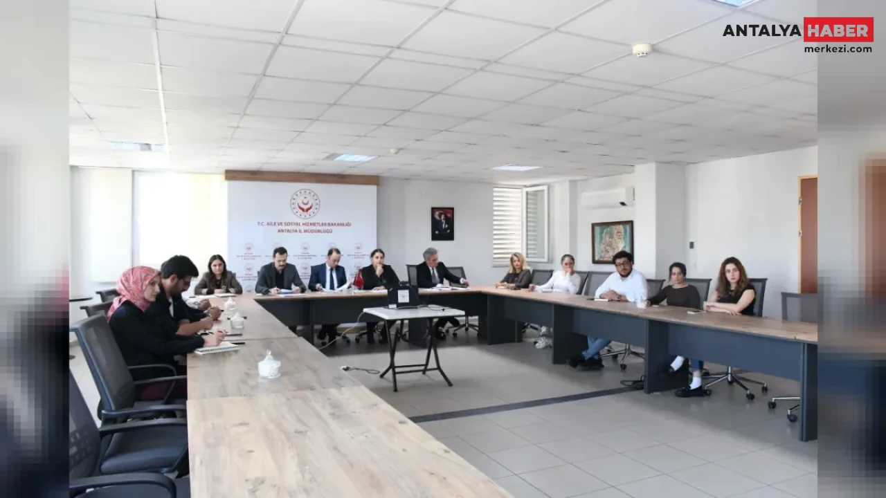 Antalya Aile ve Sosyal Hizmetler İl Müdürlüğünden Çevrim İçi Koordinasyon Toplantısı