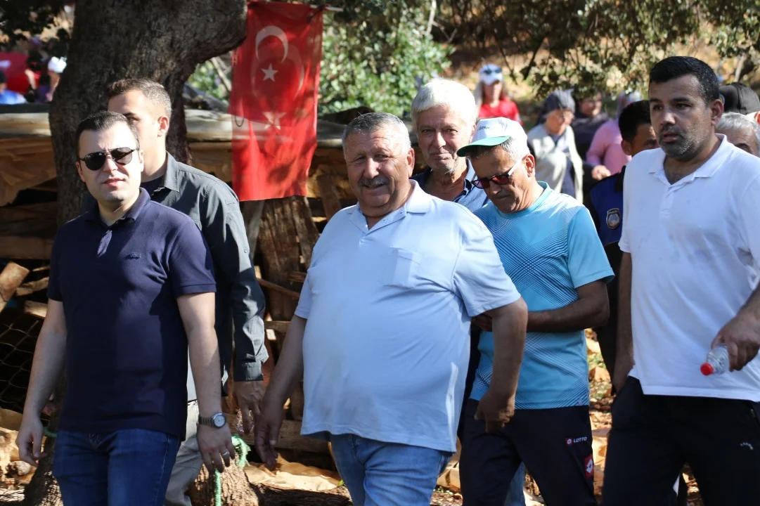 Antalya'da Ecdadın Yolunda Cumhuriyet'e Saygı Yürüyüşü Coşkuyla Gerçekleştirildi - Detay Görsel 2