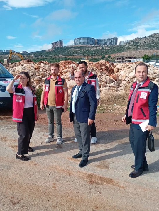 Antalya'da Aşırı Yağışların Ardından Aile ve Sosyal Hizmetler İl Müdürlüğü'nden Sahada Psikososyal Destek İncelemesi - Detay Görsel 3